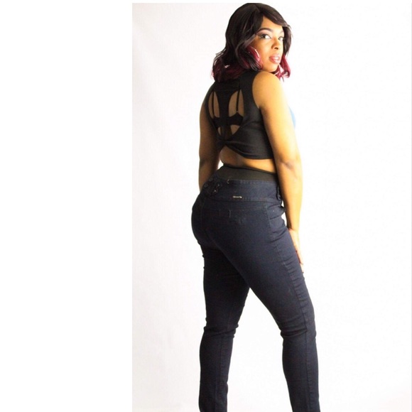 Pasion Colombian Design Plus Size Jean - Picture 7 of 8